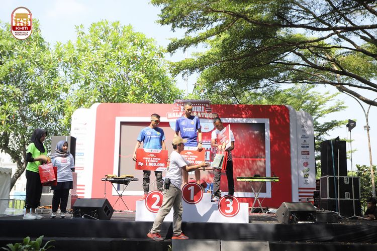Race photo from Kediri Half Marathon 2024