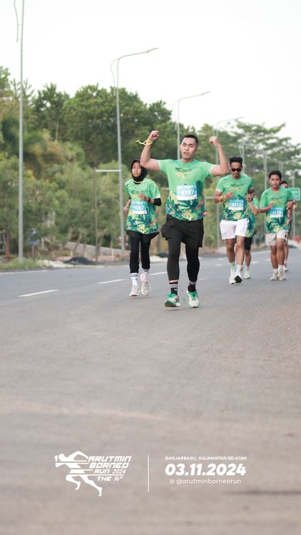 Race photo from Arutmin Borneo Run 2024