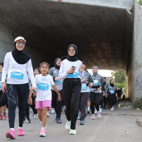 Race photo from KEDIRI HALF MARATHON 2026