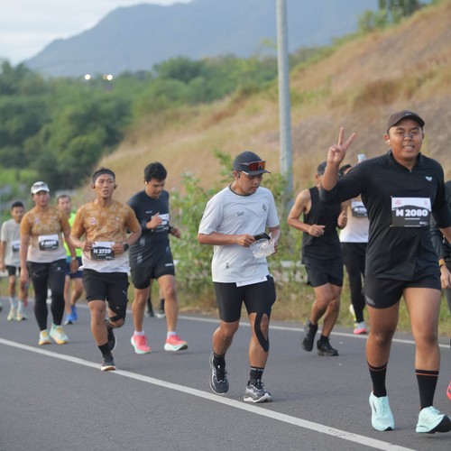 Race photo from KEDIRI HALF MARATHON 2026