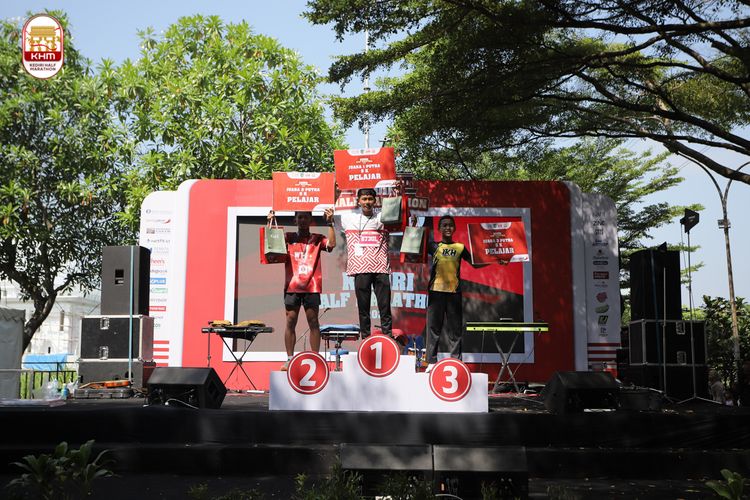 Race photo from Kediri Half Marathon 2024