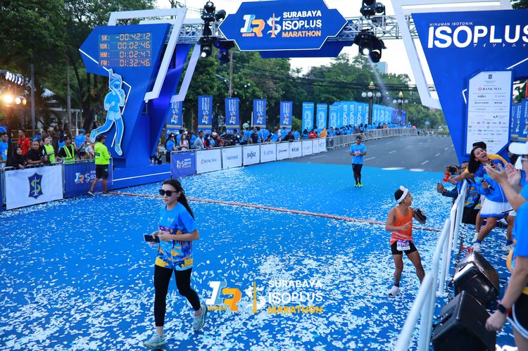 Race photo from SURABAYA ISOPLUS MARATHON 2025