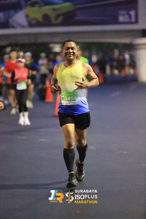 Race photo from SURABAYA ISOPLUS MARATHON 2025