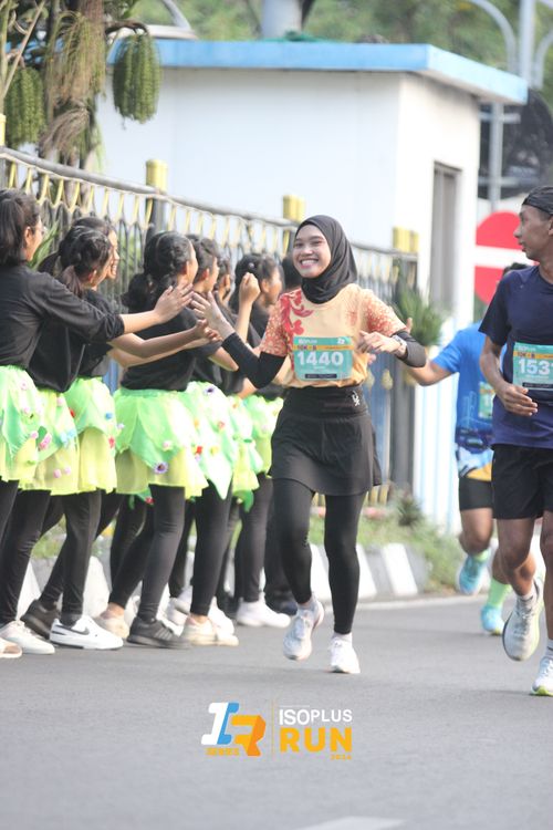 Race photo from Isoplus Run 2024 Surabaya
