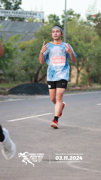 Race photo from Arutmin Borneo Run 2024