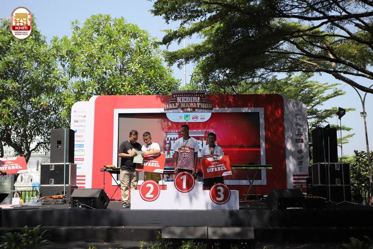 Race photo from Kediri Half Marathon 2024