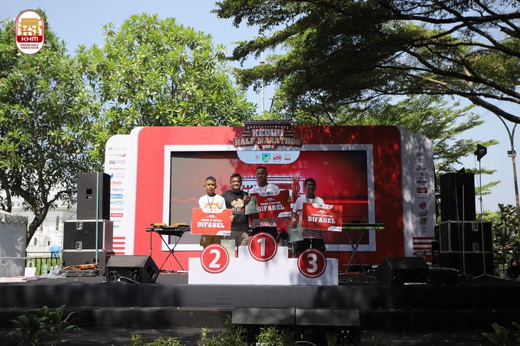 Race photo from Kediri Half Marathon 2024