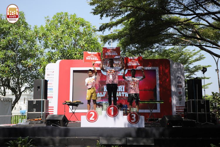 Race photo from Kediri Half Marathon 2024