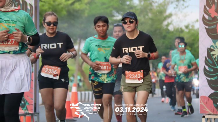 Race photo from Arutmin Borneo Run 2024
