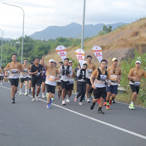Race photo from KEDIRI HALF MARATHON 2026