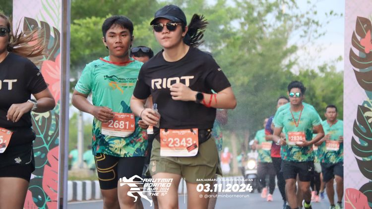Race photo from Arutmin Borneo Run 2024