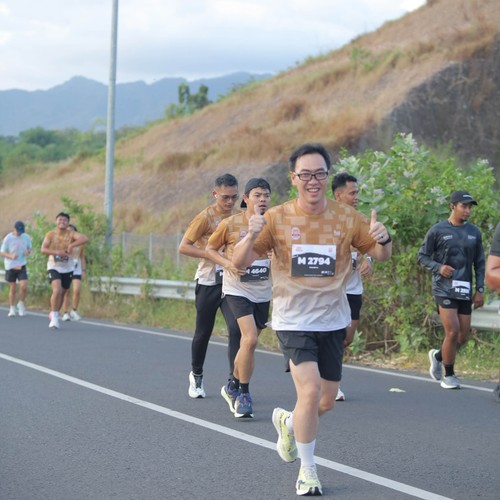 Race photo from KEDIRI HALF MARATHON 2026