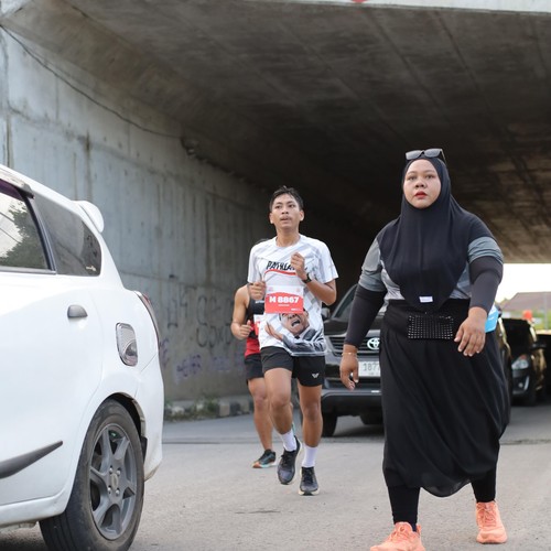 Race photo from KEDIRI HALF MARATHON 2026