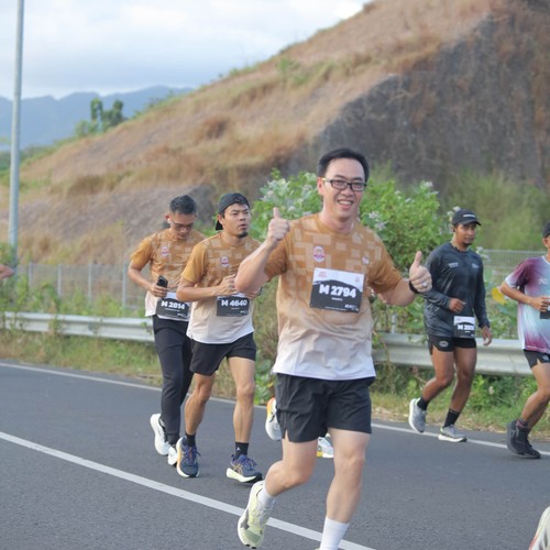 Race photo from KEDIRI HALF MARATHON 2026