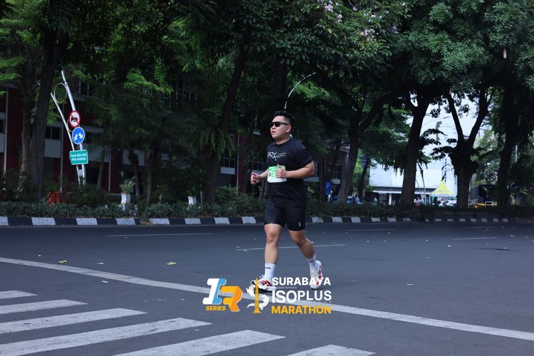 Race photo from SURABAYA ISOPLUS MARATHON 2025