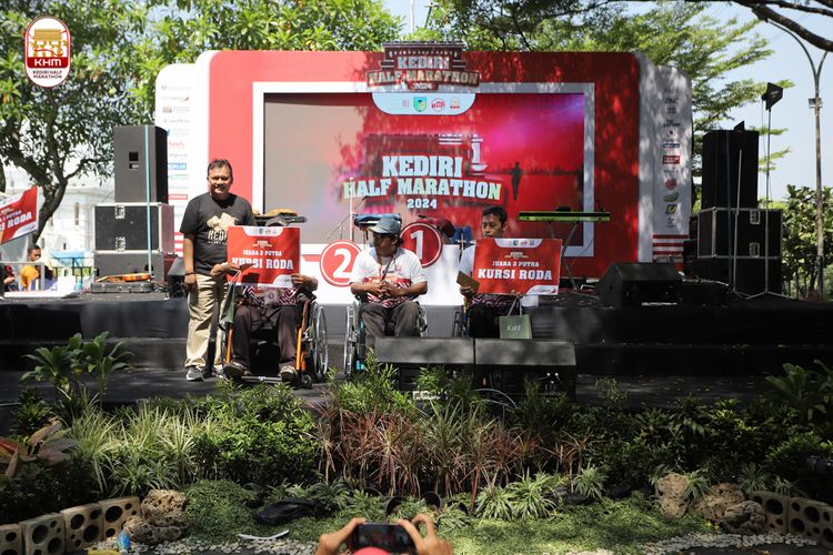Race photo from Kediri Half Marathon 2024