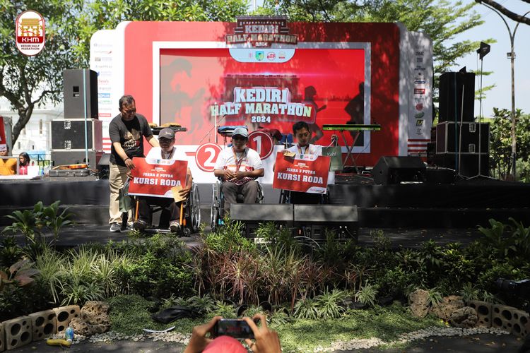 Race photo from Kediri Half Marathon 2024