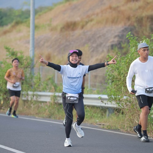 Race photo from KEDIRI HALF MARATHON 2026
