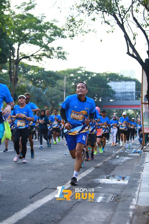 Race photo from Isoplus Run 2024 Surabaya