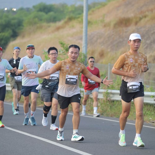 Race photo from KEDIRI HALF MARATHON 2026