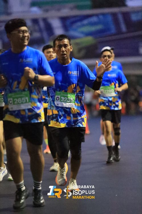 Race photo from SURABAYA ISOPLUS MARATHON 2025