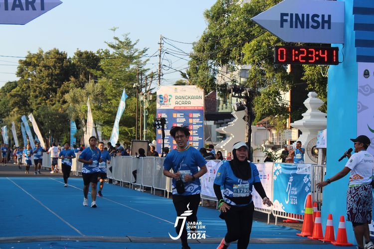Race photo from Jabar Run 10K 2024