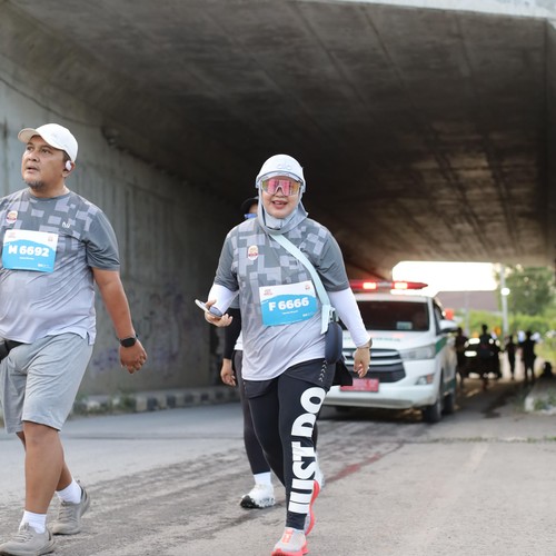 Race photo from KEDIRI HALF MARATHON 2026