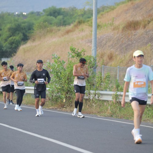 Race photo from KEDIRI HALF MARATHON 2026