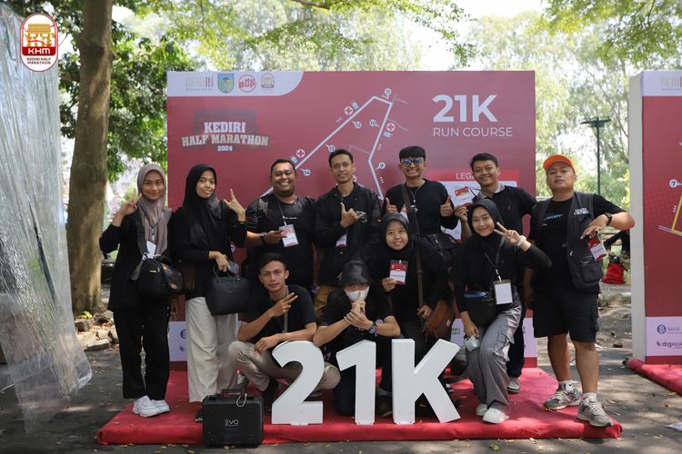 Race photo from Kediri Half Marathon 2024