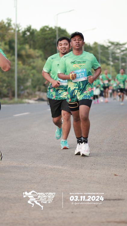 Race photo from Arutmin Borneo Run 2024