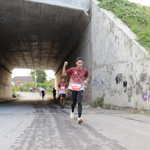 Race photo from KEDIRI HALF MARATHON 2026