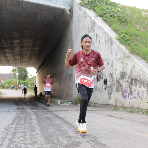 Race photo from KEDIRI HALF MARATHON 2026