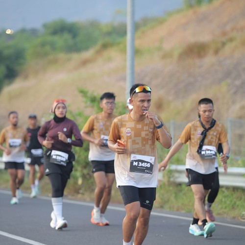 Race photo from KEDIRI HALF MARATHON 2026