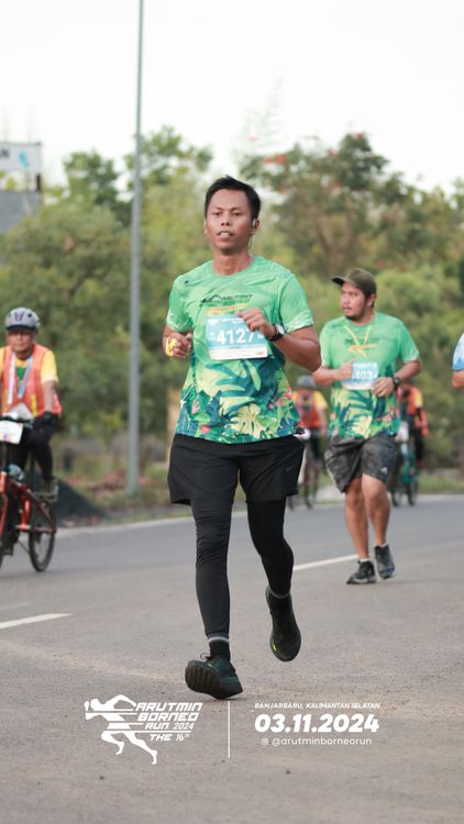 Race photo from Arutmin Borneo Run 2024