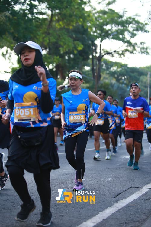 Race photo from Isoplus Run 2024 Surabaya