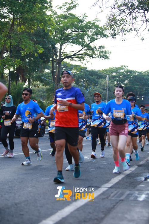 Race photo from Isoplus Run 2024 Surabaya