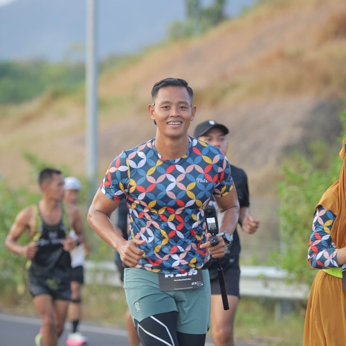 Race photo from KEDIRI HALF MARATHON 2026