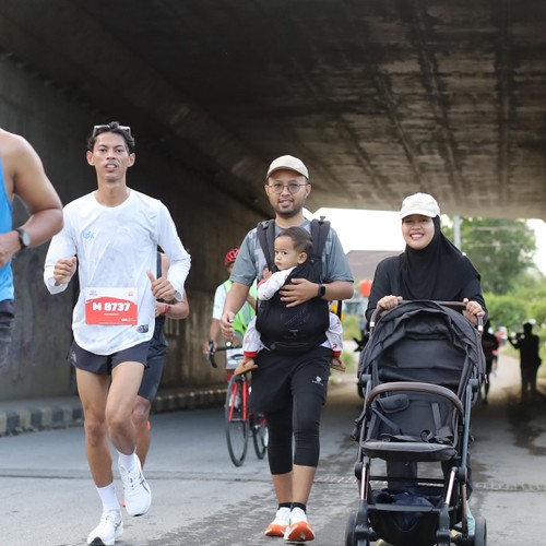 Race photo from KEDIRI HALF MARATHON 2026