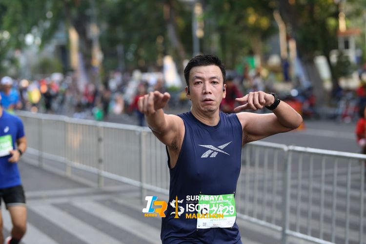 Race photo from SURABAYA ISOPLUS MARATHON 2025