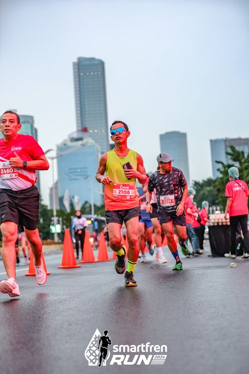 Race photo from Smartfren Run 2024