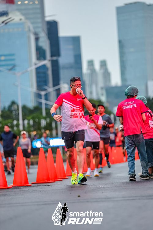 Race photo from Smartfren Run 2024