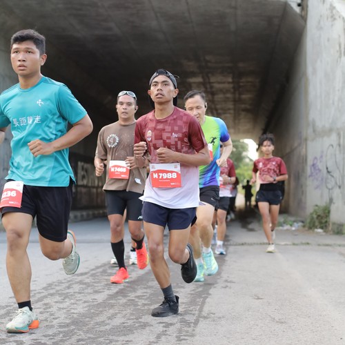 Race photo from KEDIRI HALF MARATHON 2026