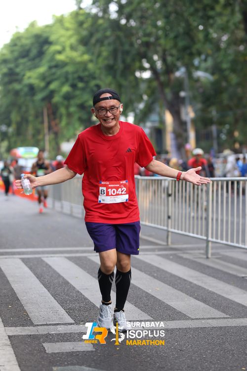 Race photo from SURABAYA ISOPLUS MARATHON 2025