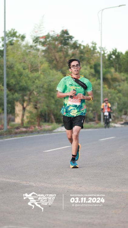 Race photo from Arutmin Borneo Run 2024