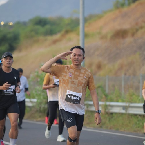Race photo from KEDIRI HALF MARATHON 2026