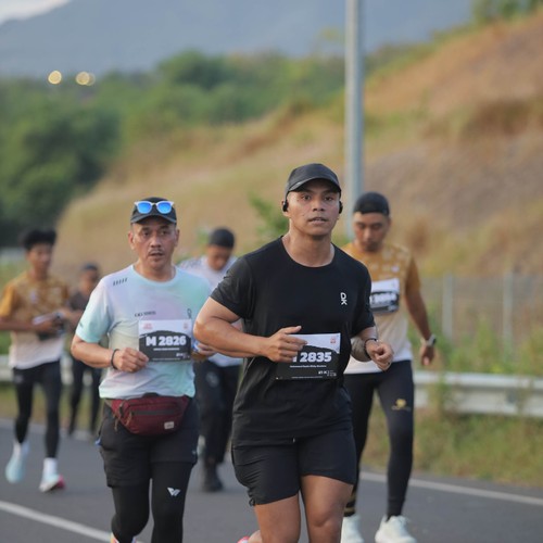 Race photo from KEDIRI HALF MARATHON 2026
