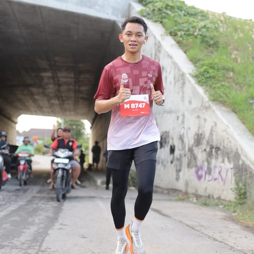 Race photo from KEDIRI HALF MARATHON 2026