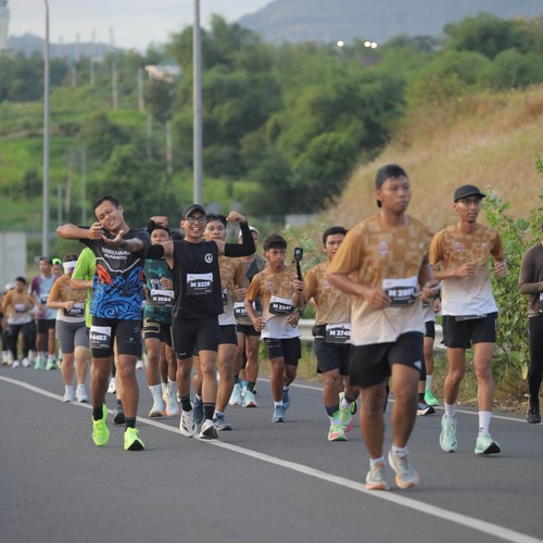 Race photo from KEDIRI HALF MARATHON 2026
