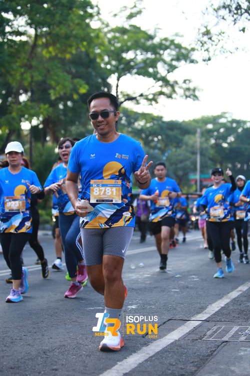 Race photo from Isoplus Run 2024 Surabaya
