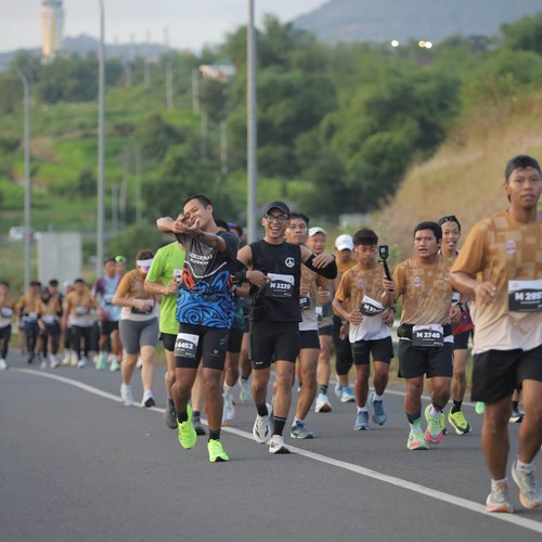 Race photo from KEDIRI HALF MARATHON 2026